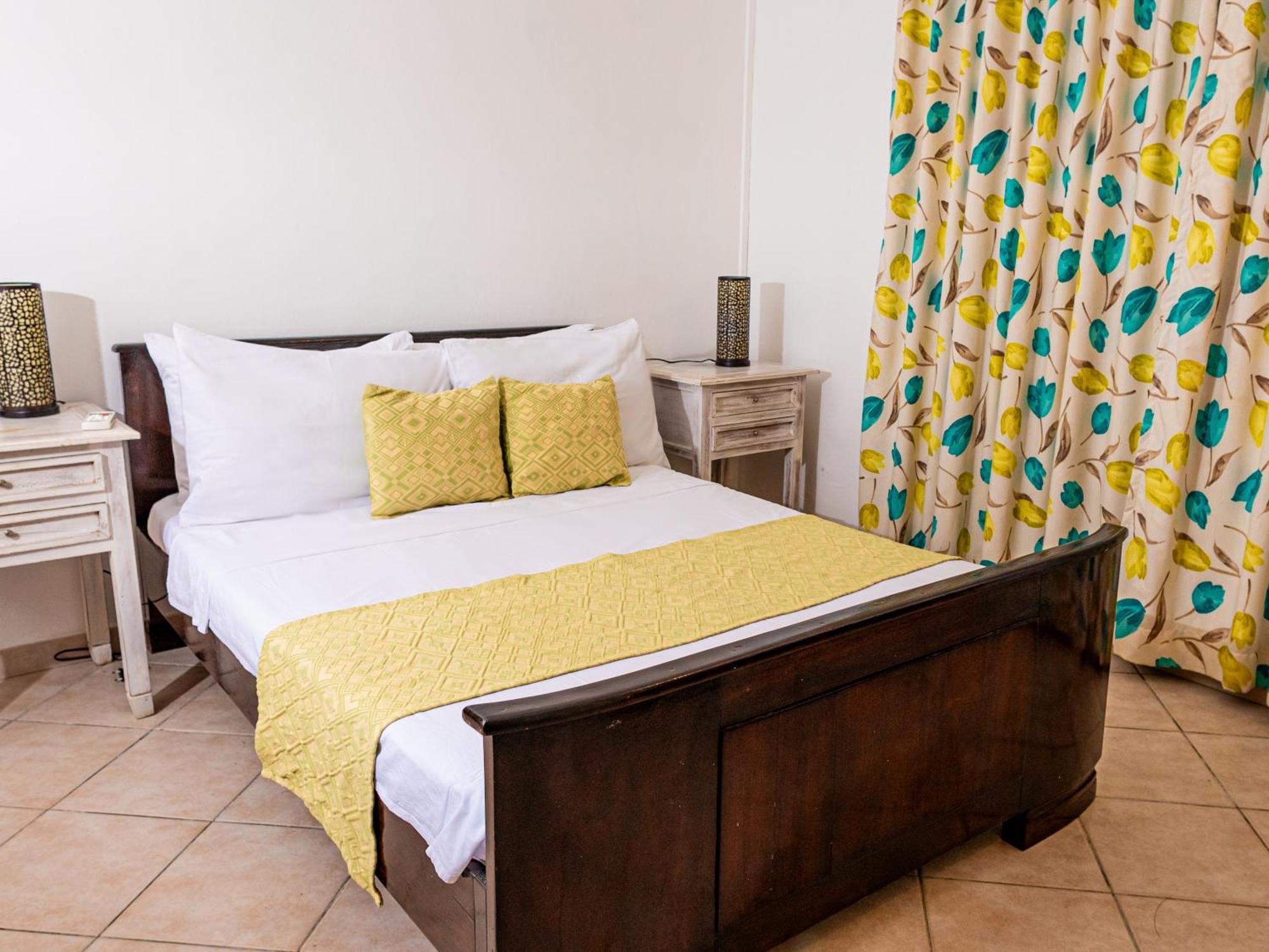 Bottle Palm Villa Victoria Εξωτερικό φωτογραφία
