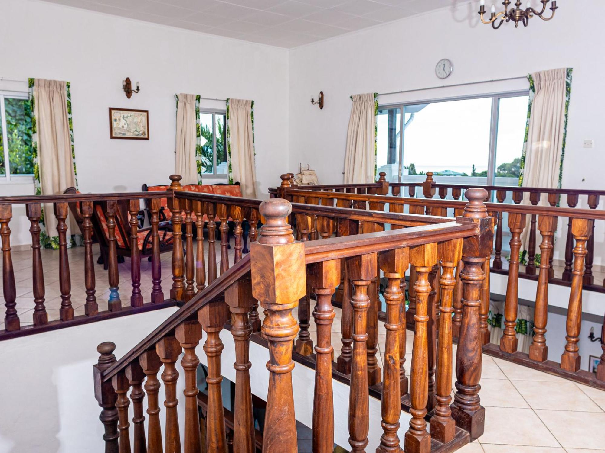 Bottle Palm Villa Victoria Εξωτερικό φωτογραφία