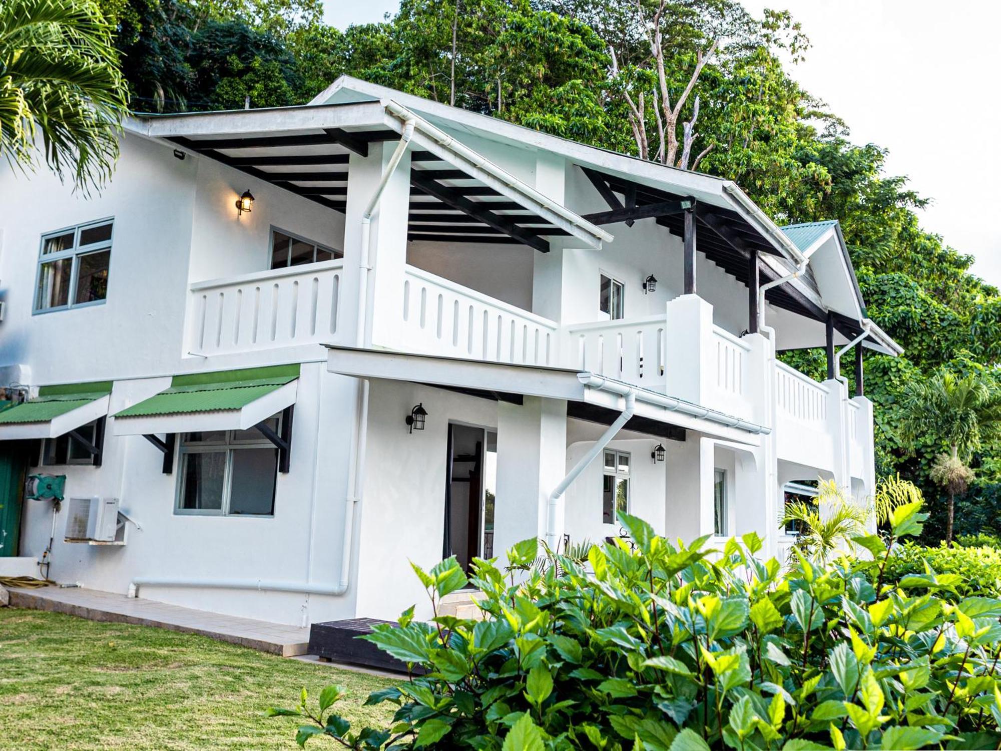 Bottle Palm Villa Victoria Εξωτερικό φωτογραφία