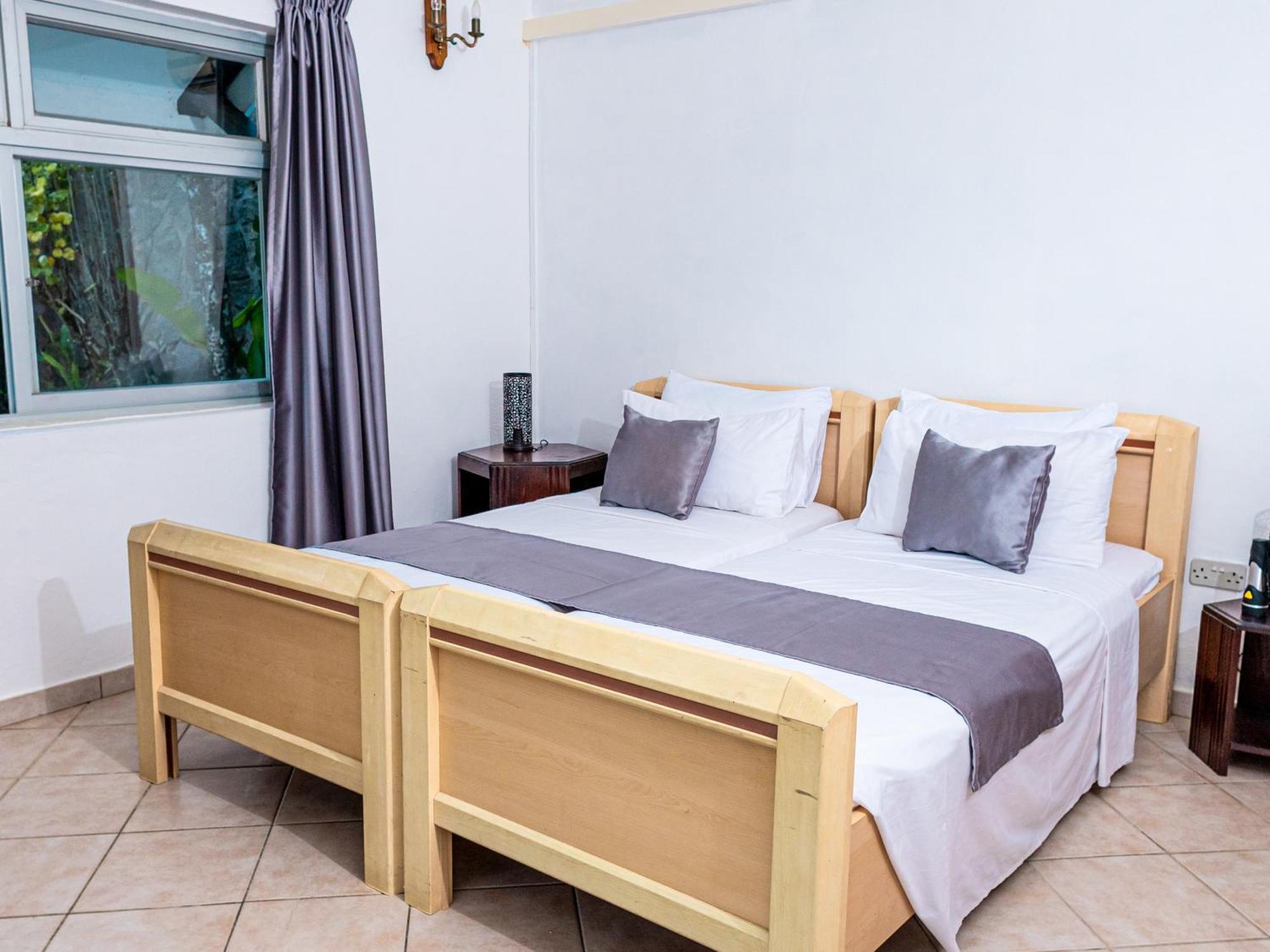 Bottle Palm Villa Victoria Εξωτερικό φωτογραφία