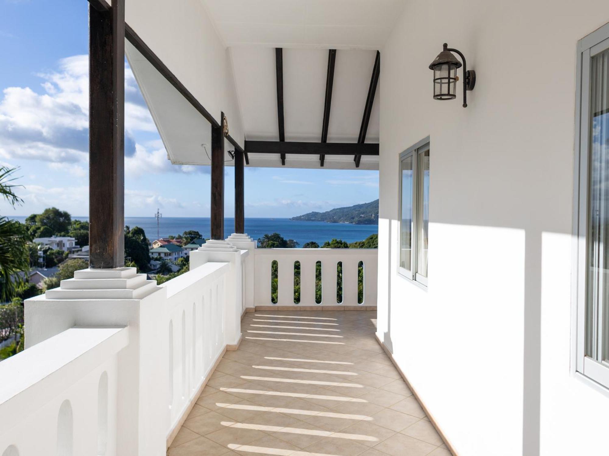 Bottle Palm Villa Victoria Εξωτερικό φωτογραφία